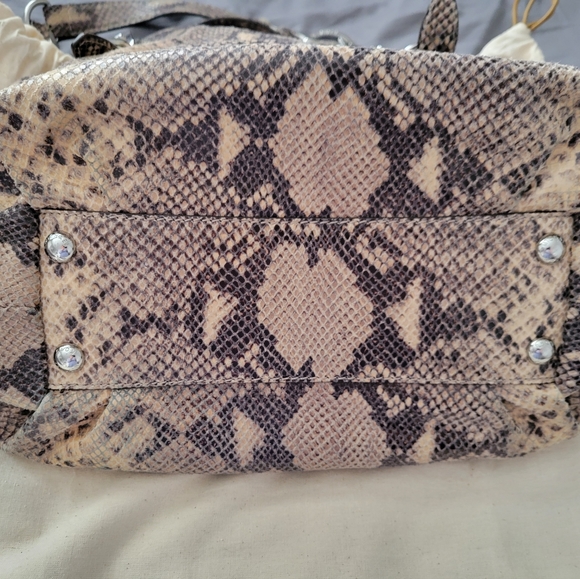 Michael Kors python snakeskin purse - Picture 4 of 9